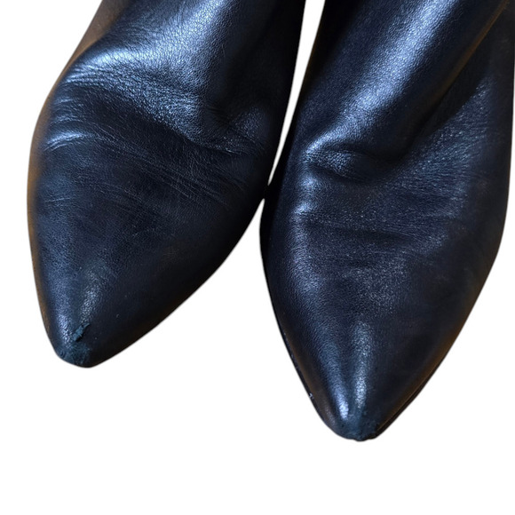 Tahari Boots Minna Black Leather Size 6.5 High Heel Pointed Toe Elegant High Top - Picture 6 of 7